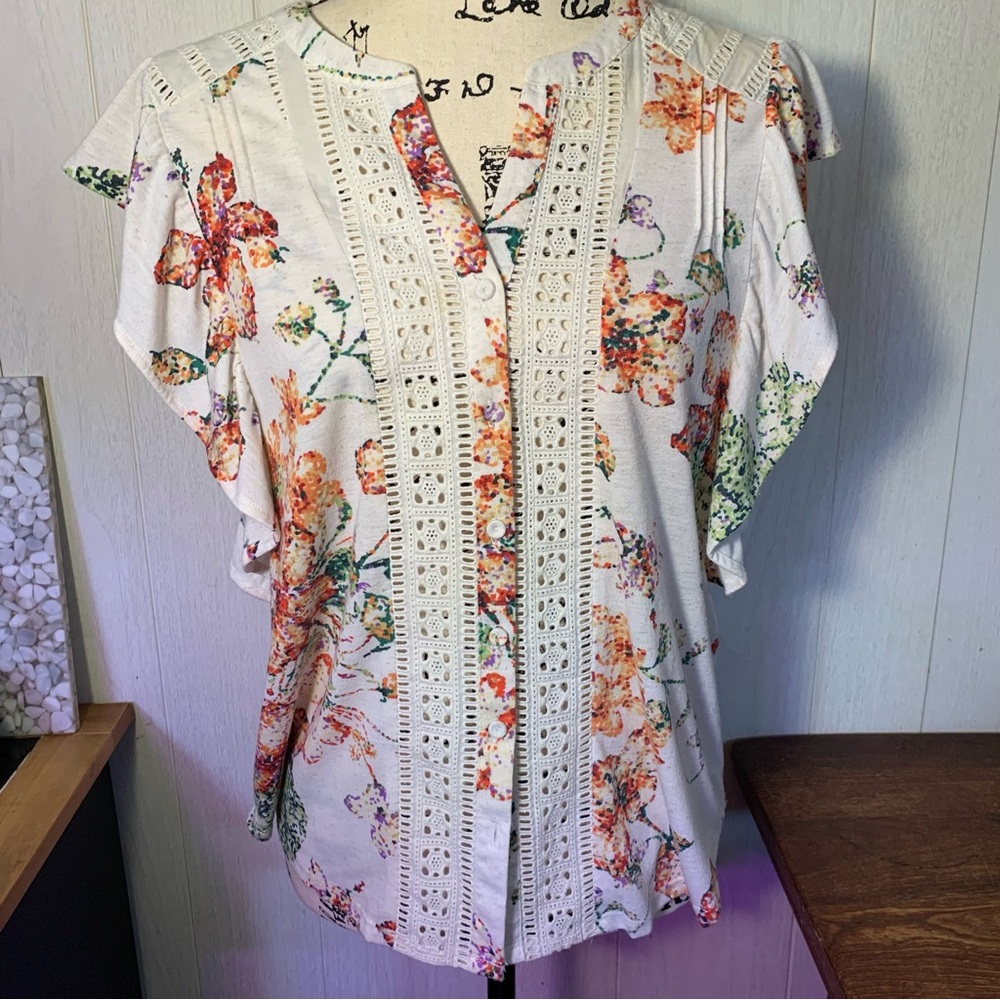 Anthropologie Maeve Kailana Flutter-Sleeve Top Size Medium Women
